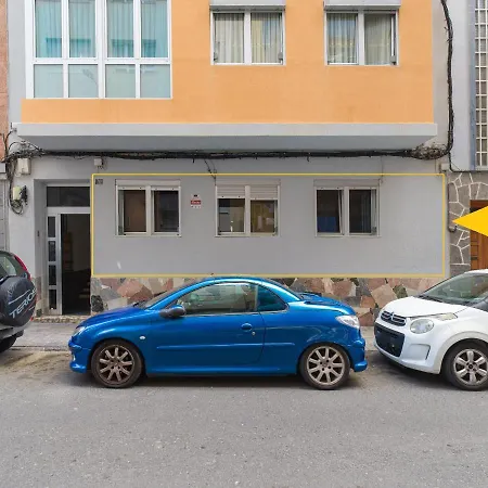 2 Mins From - Workstations - Parking - Bikes