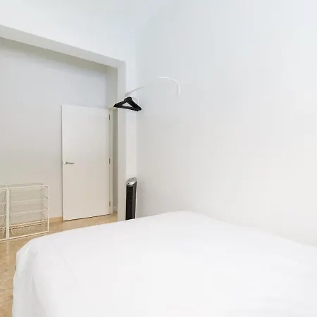 2 Mins From - Workstations - Parking - Bikes Las Palmas de Gran Canárias