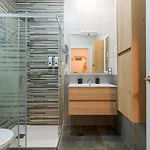 شقة 2 Mins From - Workstations - Parking - Bikes *