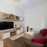 شقة 2 Mins From - Workstations - Parking - Bikes