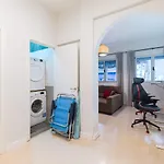 شقة 2 Mins From - Workstations - Parking - Bikes