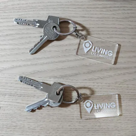 2 Mins From - Workstations - Parking - Bikes