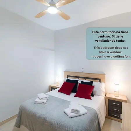 Διαμέρισμα 2 Mins From - Workstations - Parking - Bikes *