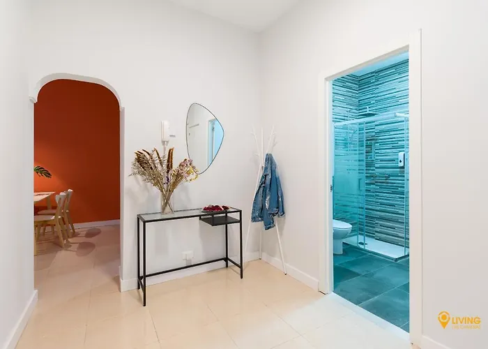 2 Mins From - Workstations - Parking - Bikes Apartamento *