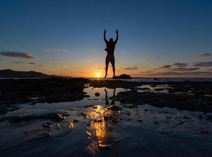 Apartamento 2 Mins From - Workstations - Parking - Bikes