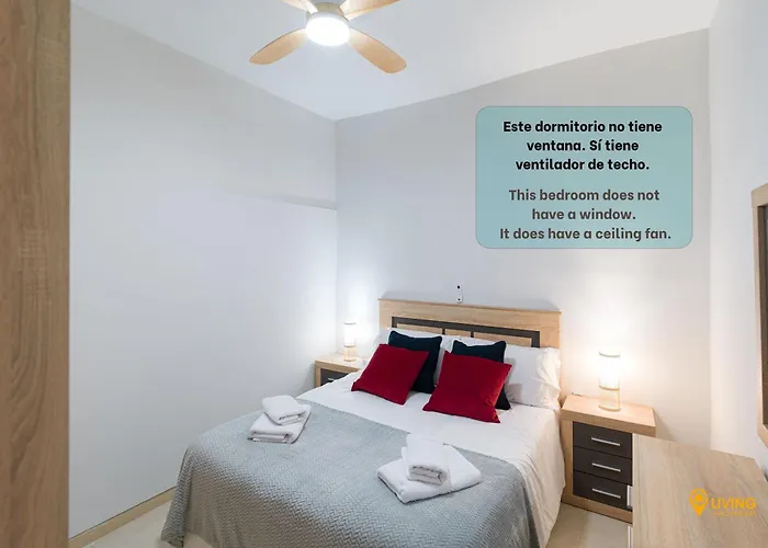 Apartamento 2 Mins From - Workstations - Parking - Bikes *