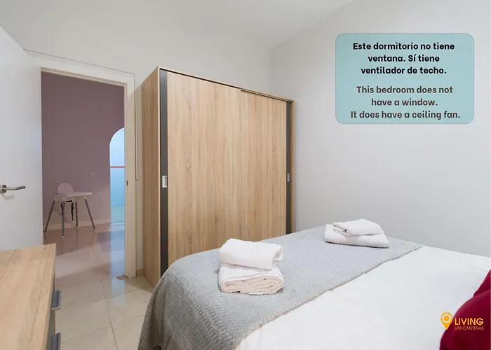 2 Mins From - Workstations - Parking - Bikes Apartamento